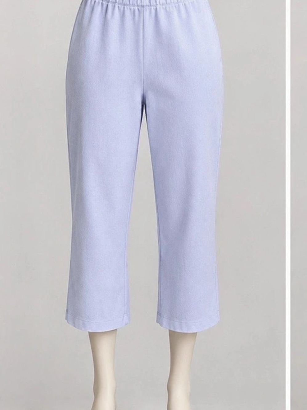 Lands End Lavender Capris medium